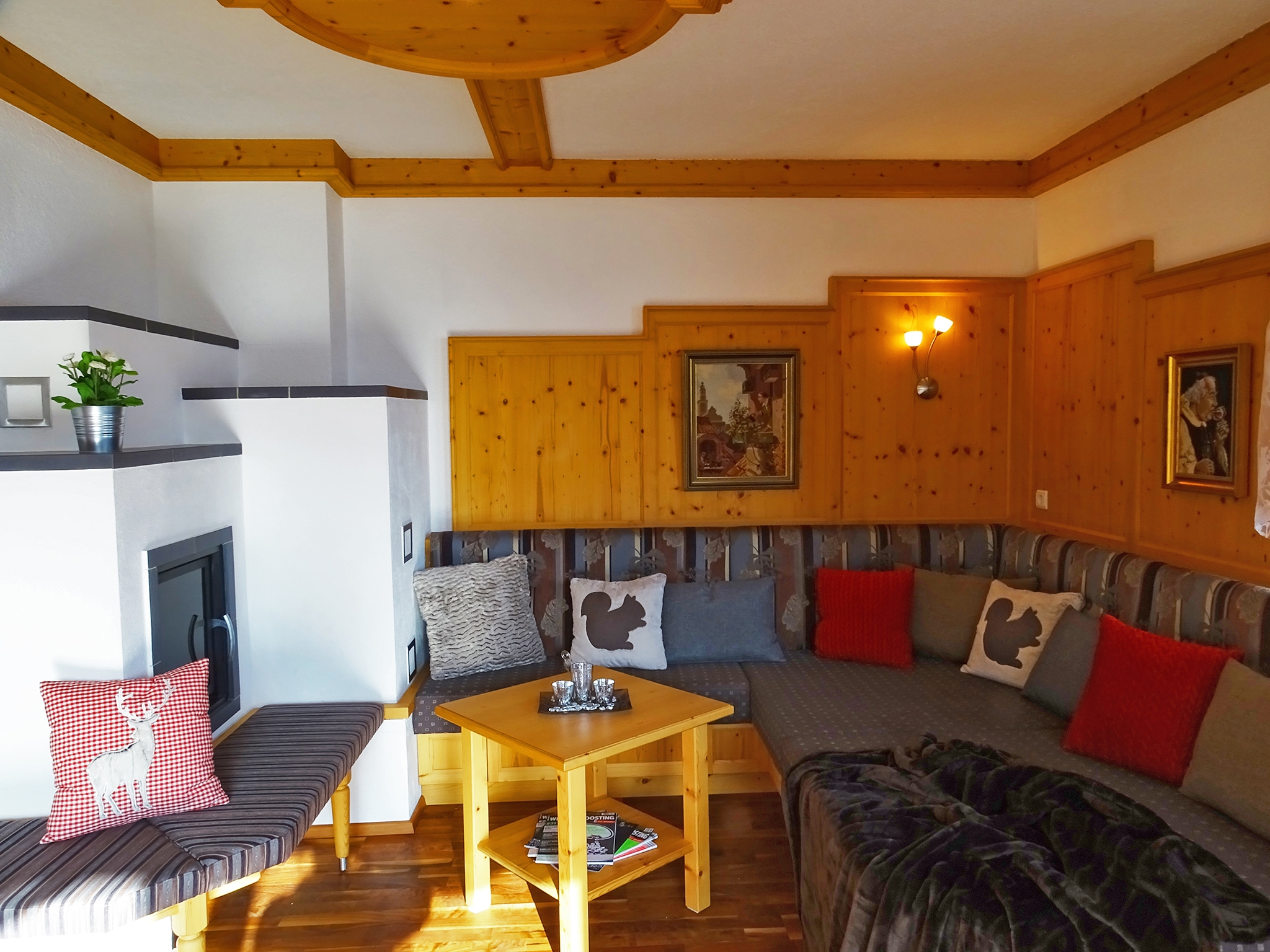 Appartementhaus Alpenjuwel: Komfort-Ferienwohnung für 6 Personen - Wohnzimmer
