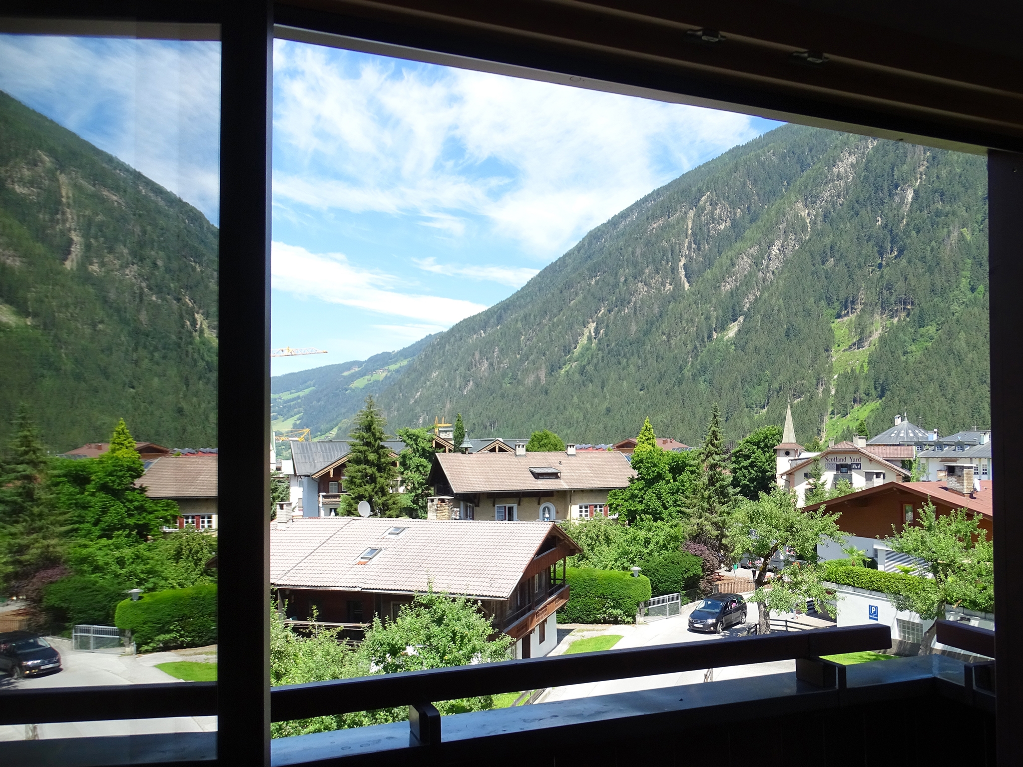Appartementhaus Mayrhofen: Zimmer Ausblick