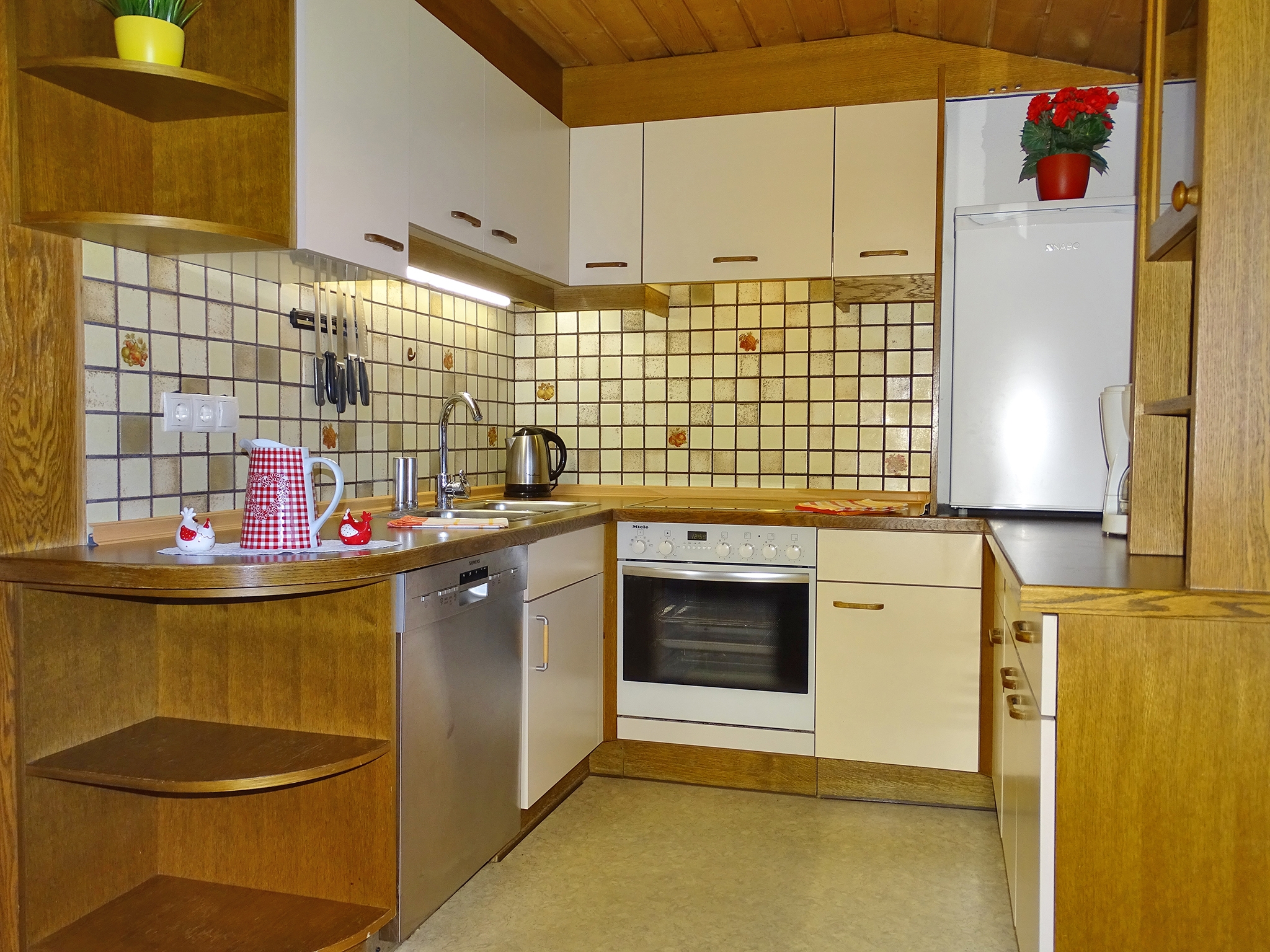 Appartementhaus Mayrhofen: Küchenzeile