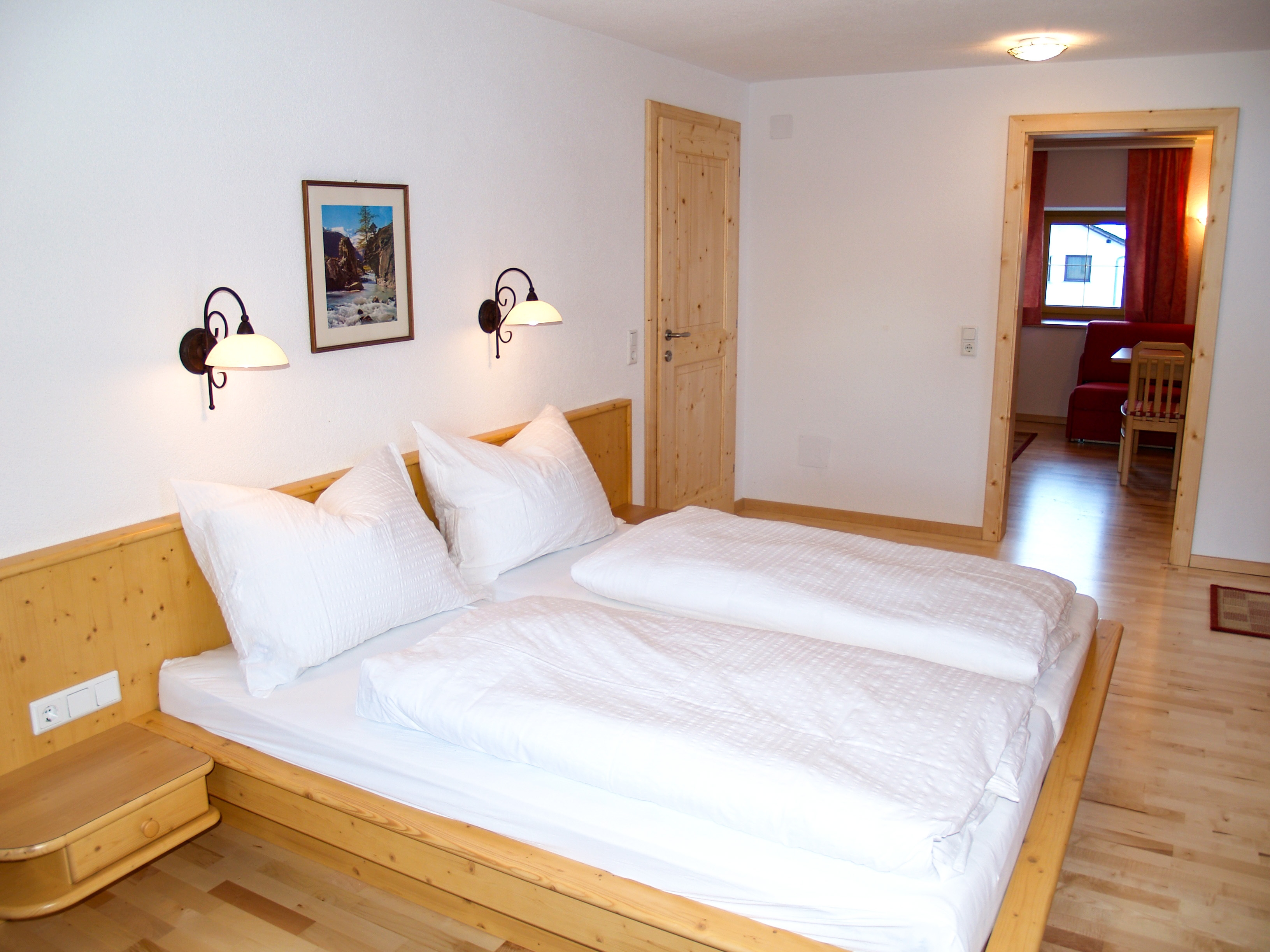 Appartementhaus Trisanna: Ferienwohnung Sonnenkogel - Schlafzimmer