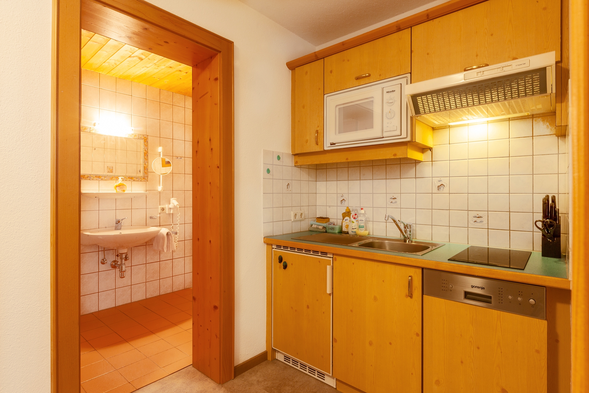 Appartementhaus Valisera: Ferienwohnung für 2 Personen - Küchenzeile