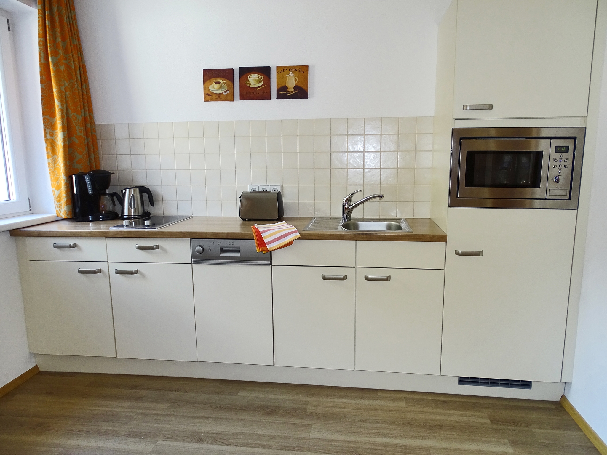 Appartements Windschnur: Appartement Akelei für 6 Personen - Küchenzeile