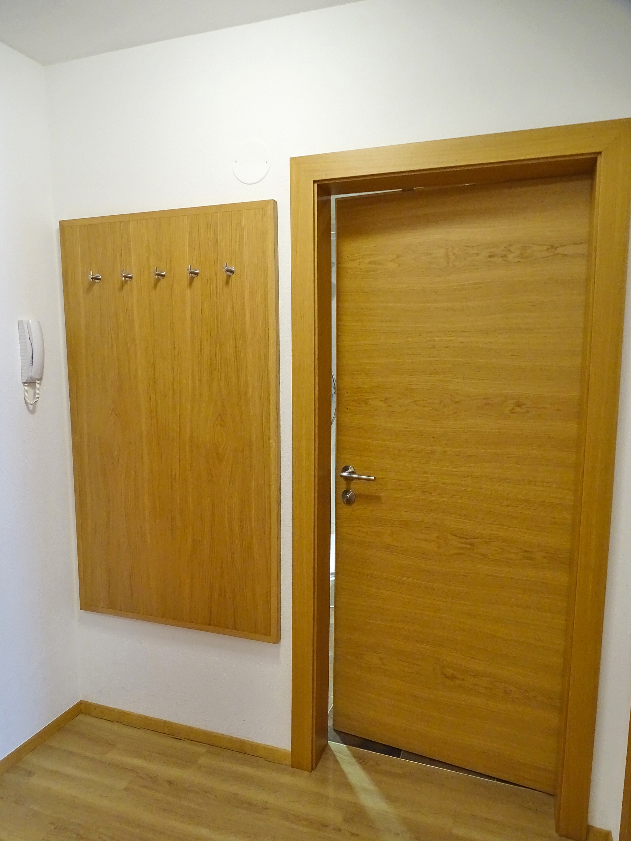 Appartements Windschnur: Appartement Steinrose für 2 Personen - Garderobe (Beispiel)