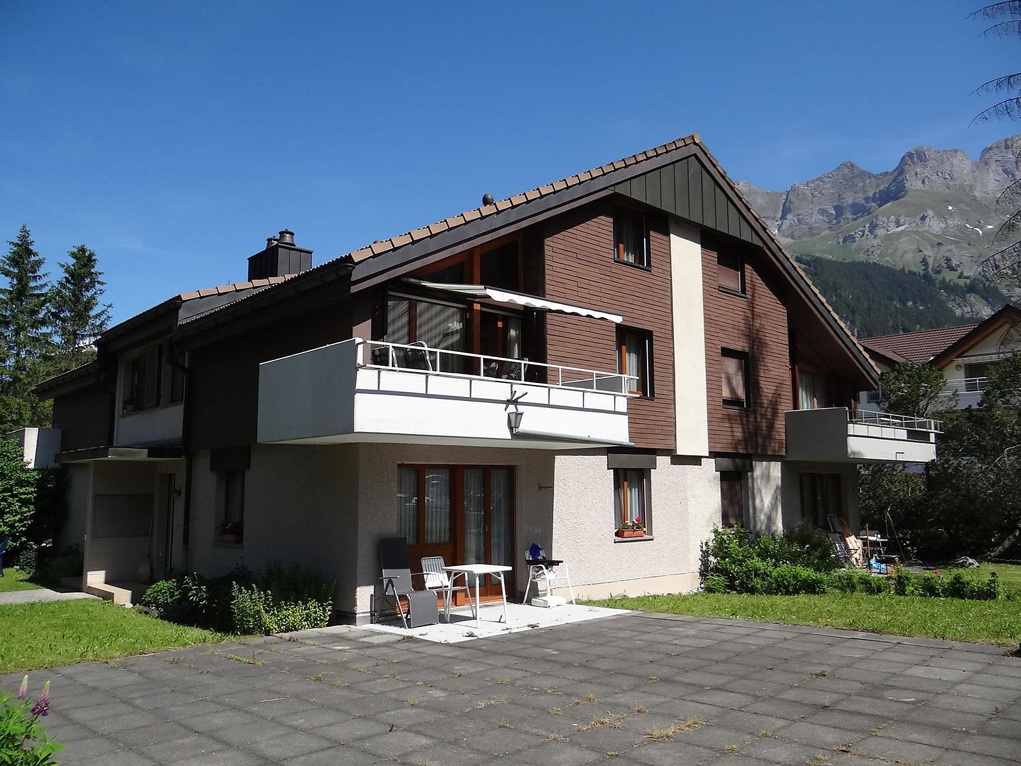 Appartementhaus Chalet Bergblick: Hauptansicht