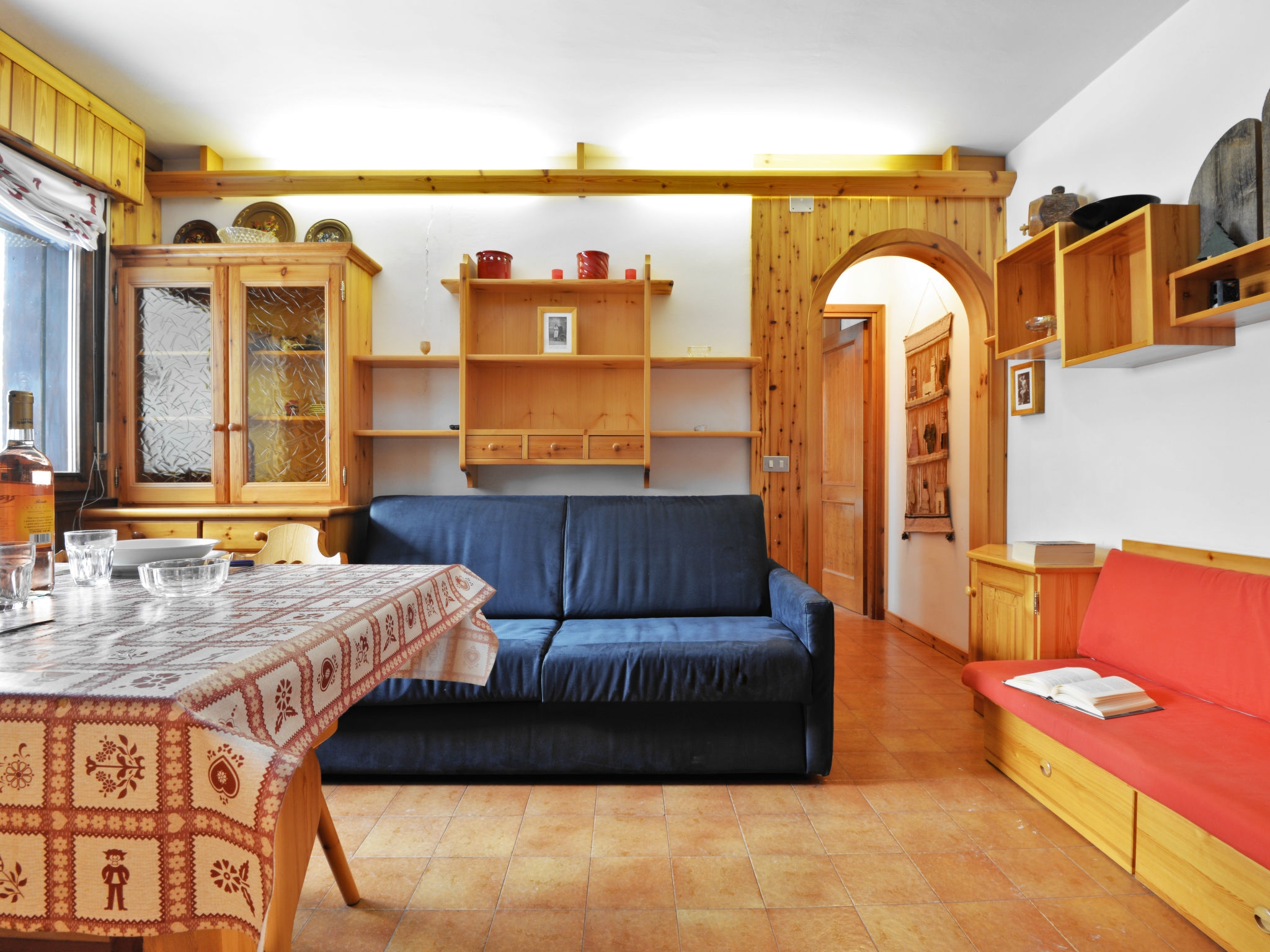 Appartementhaus Des Alpes: Innenansicht Nr. 1
