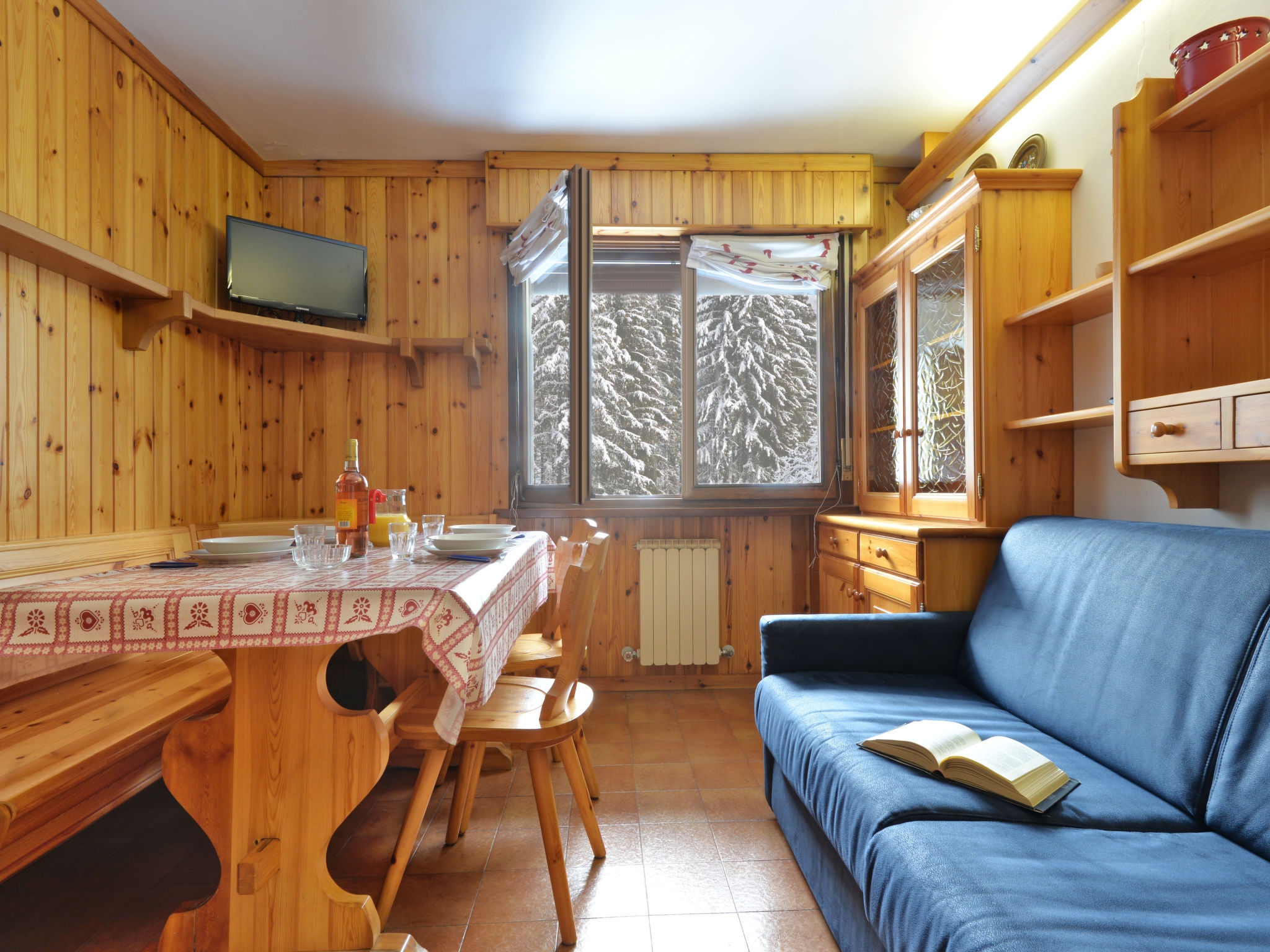 Appartementhaus Des Alpes: Innenansicht Nr. 2