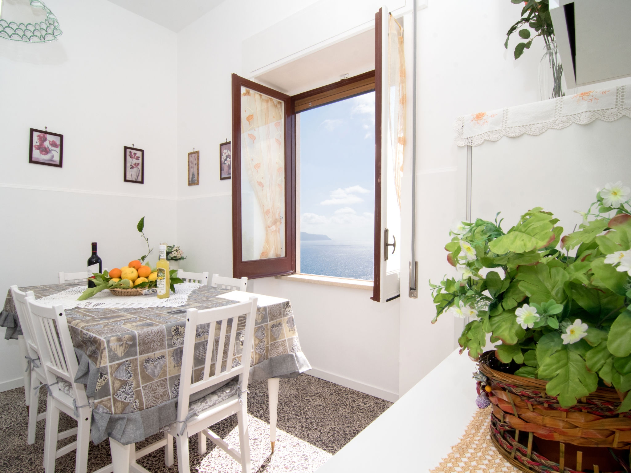 Appartementhaus Don Luigino - Capri view: Innenansicht Nr. 1