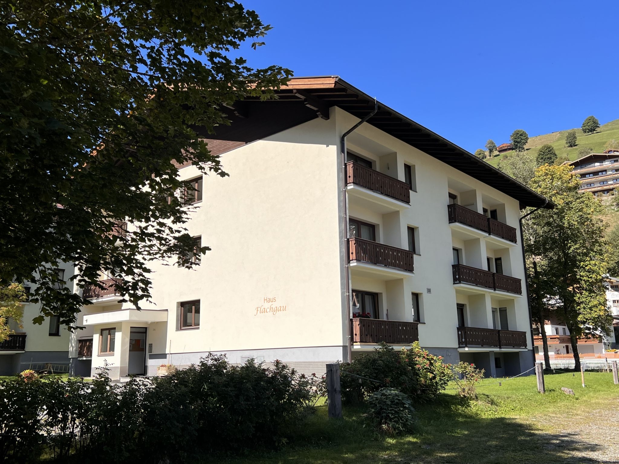 Appartementhaus Flachgau: Außenansicht Nr. 5