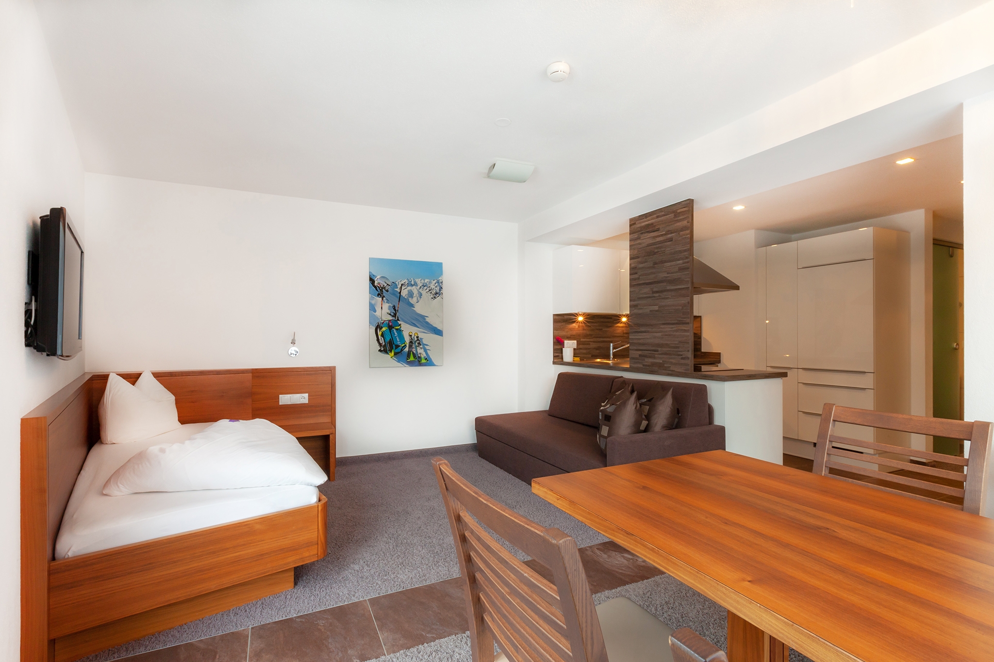 Appartementhaus Ischgl Suite: Ferienwohnung Riverside - Wohnbereich mit zusätzlichem Bett