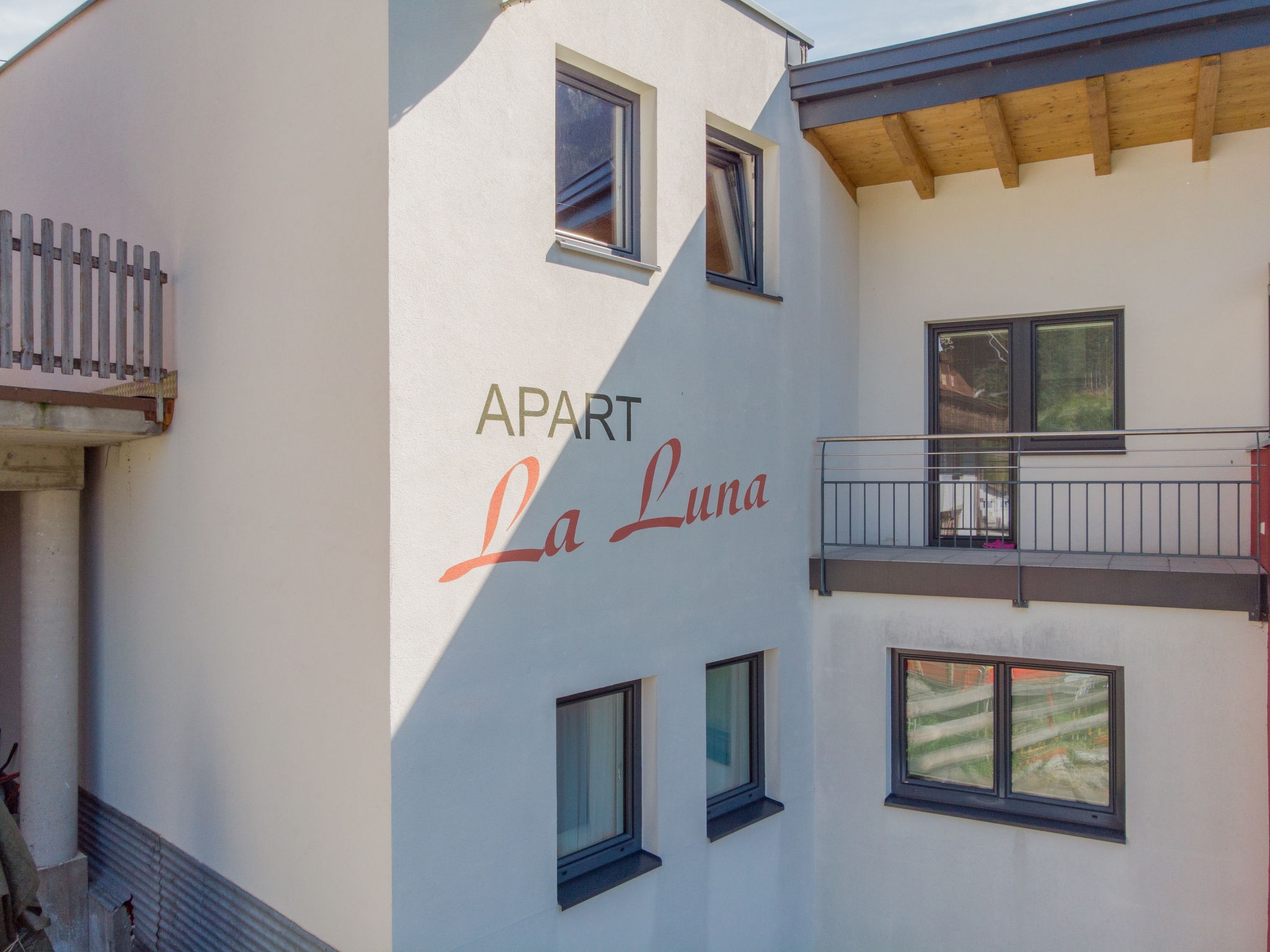 Appartementhaus La Luna: Außenansicht Nr. 9