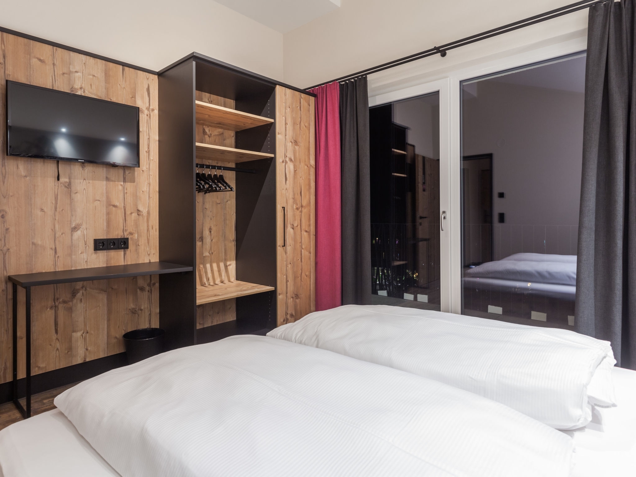 Luxus-Chalets im Montafon: Schlafzimmer (Beispiel)