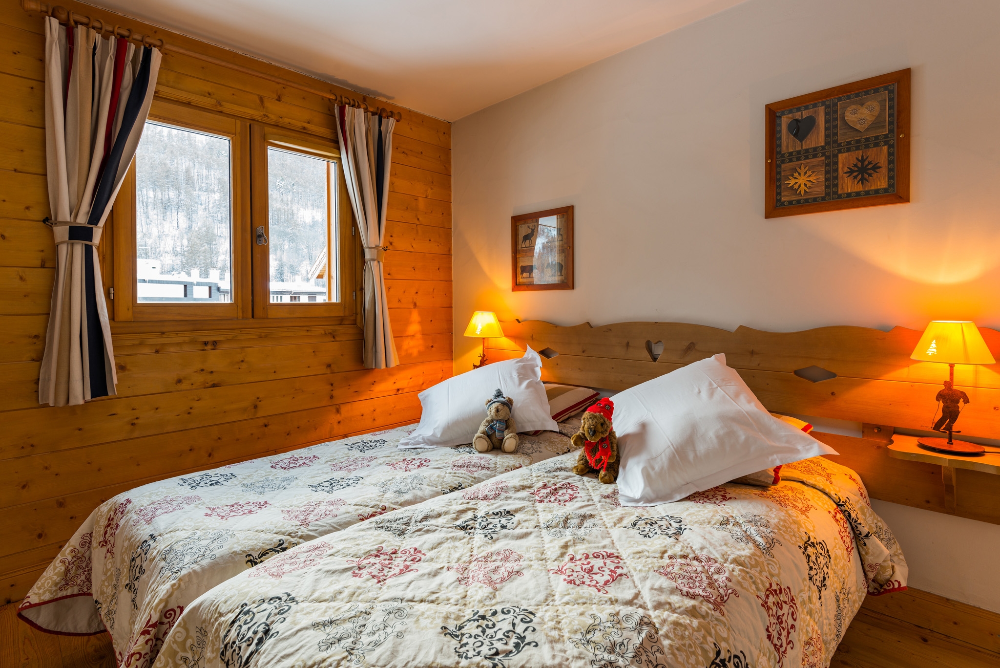 Le Hameau du Rocher Blanc: Schlafzimmer (Beispiel)