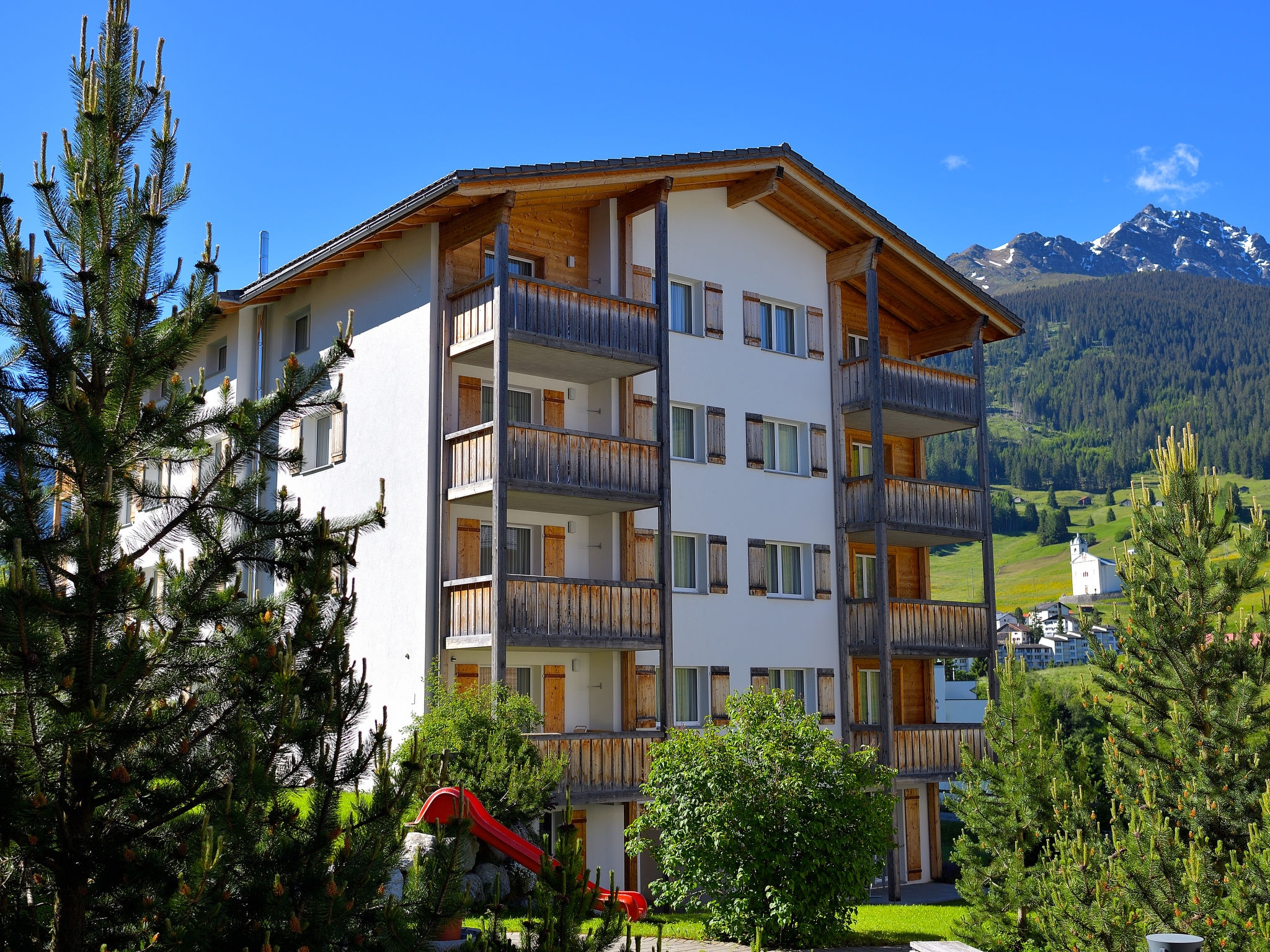 Appartementhaus Surses Alpin: Außenansicht Nr. 13