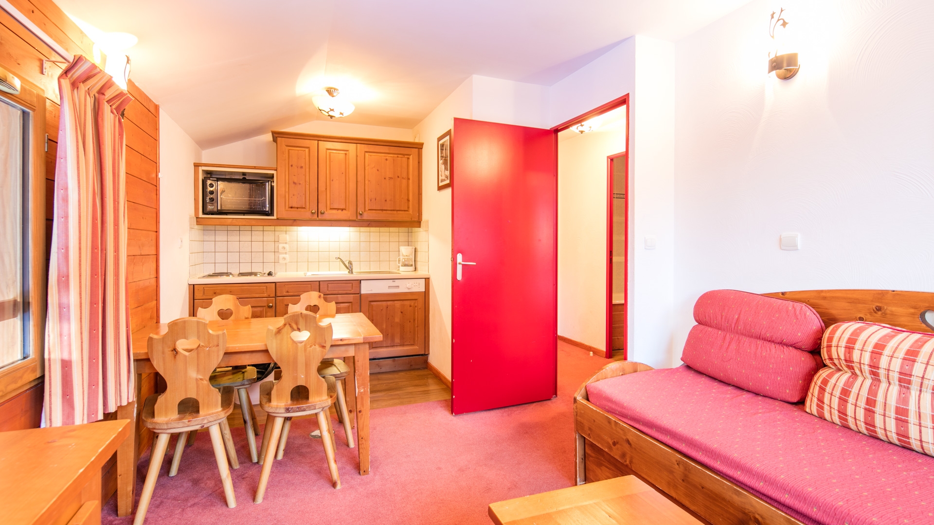 Les Chalets de la Ramoure: Appartement für 4 Personen - Wohnzimmer